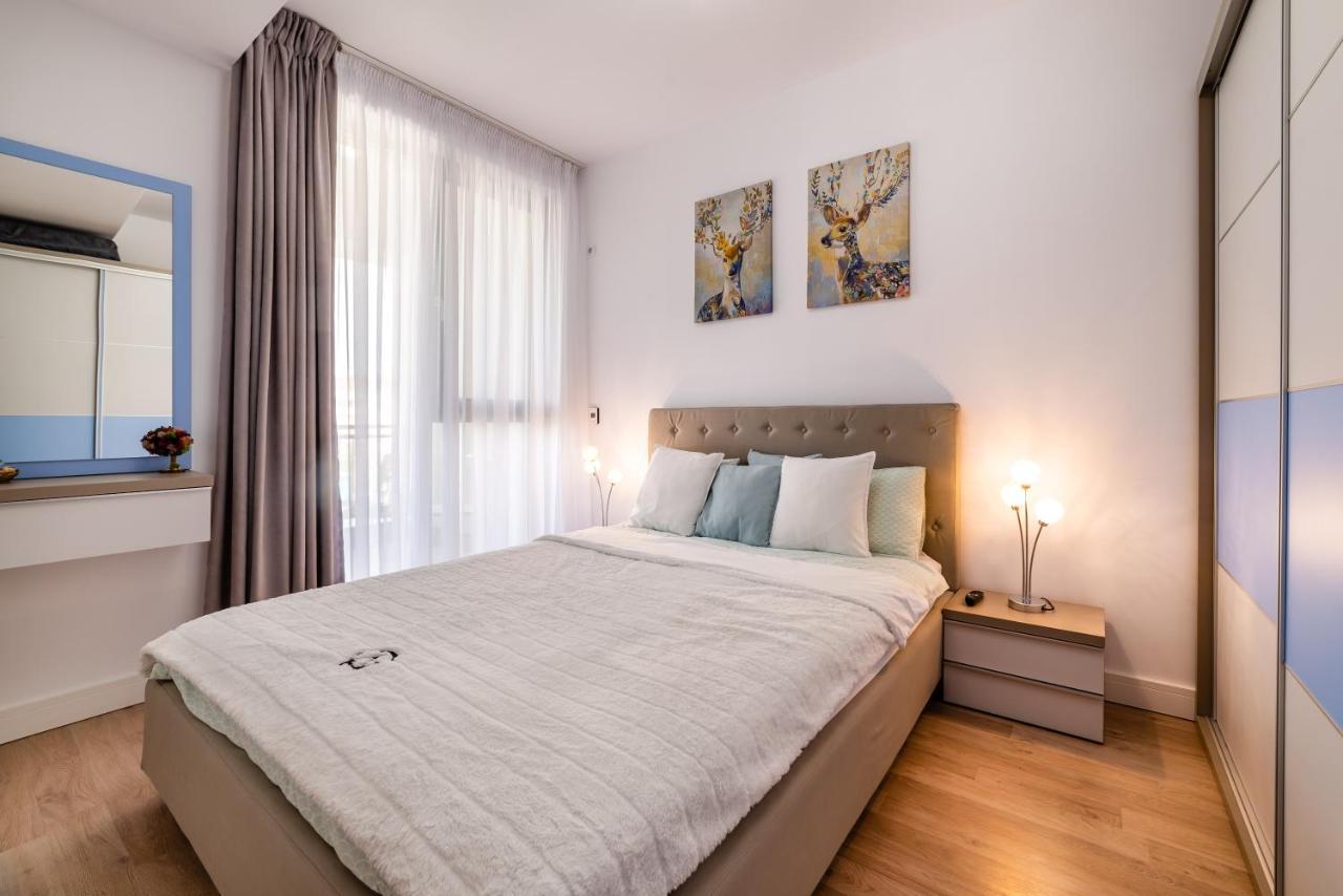 Bliss M&M By Onix Blue Apartment Navodari Exterior photo