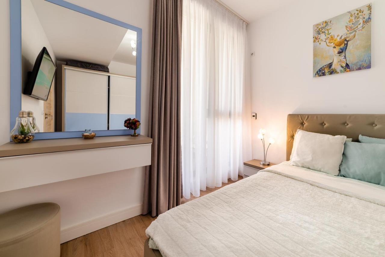 Bliss M&M By Onix Blue Apartment Navodari Exterior photo